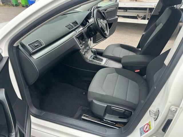 Volkswagen Passat Sold New By Us, Serviced Every Year Estate 2.0 T Brown #11