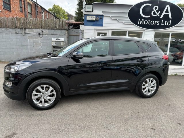 Hyundai Tucson 1.6 Gdi Se Nav Suv Euro 6 S S Black #3