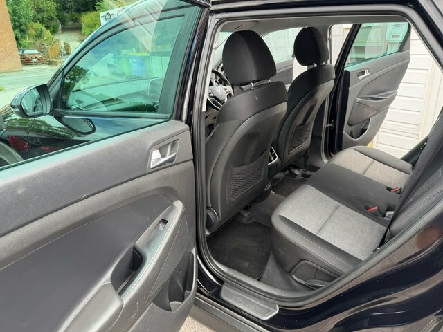 Hyundai Tucson 1.6 Gdi Se Nav 2Wd Black #14