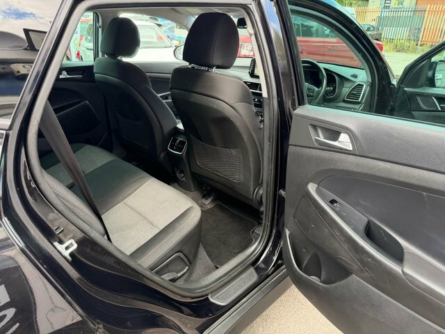 Hyundai Tucson 1.6 Gdi Se Nav 2Wd Black #15