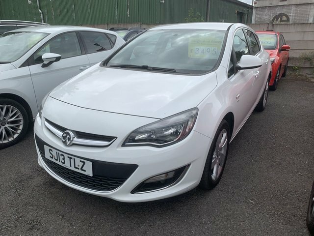 Vauxhall Astra 1.4 16V Sri Hatchback Euro 5 10 White #2