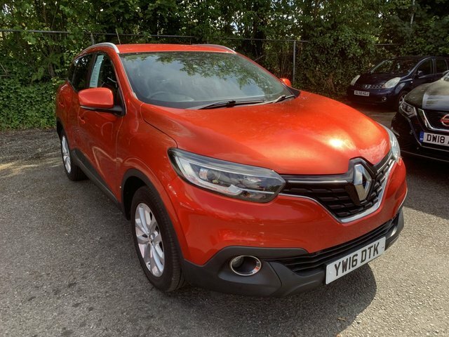 Renault Kadjar 1.5 Dci Dynamique Nav Suv Euro 6 Red