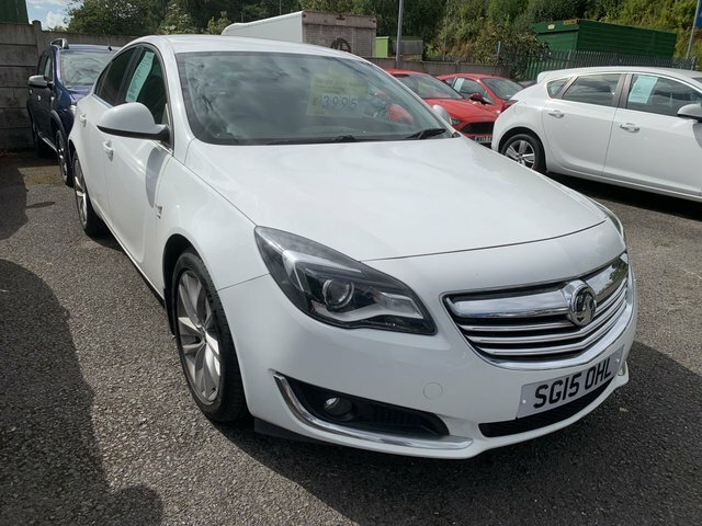 Vauxhall Insignia 2.0 Cdti Ecoflex Sri Hatchback E White