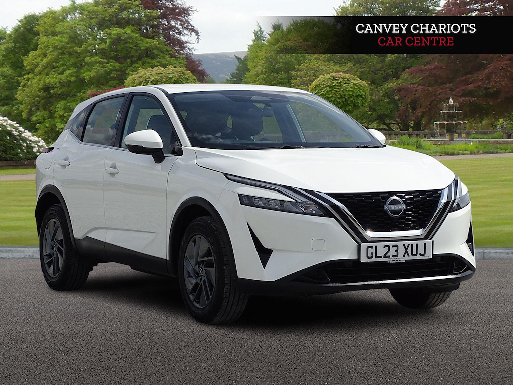 Nissan Qashqai 1.3 Dig-t Mhev Acenta Premium Euro 6 Ss GL23XUJ White #2