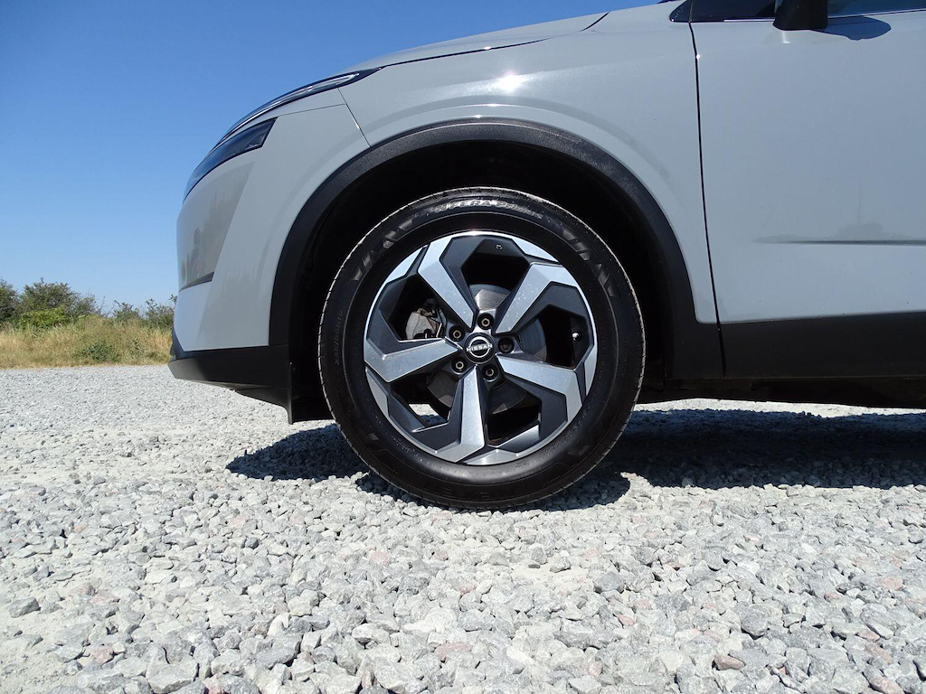 Nissan Qashqai 1.3 Dig-t Mhev N-connecta Euro 6 Ss GY72RKV Grey #3