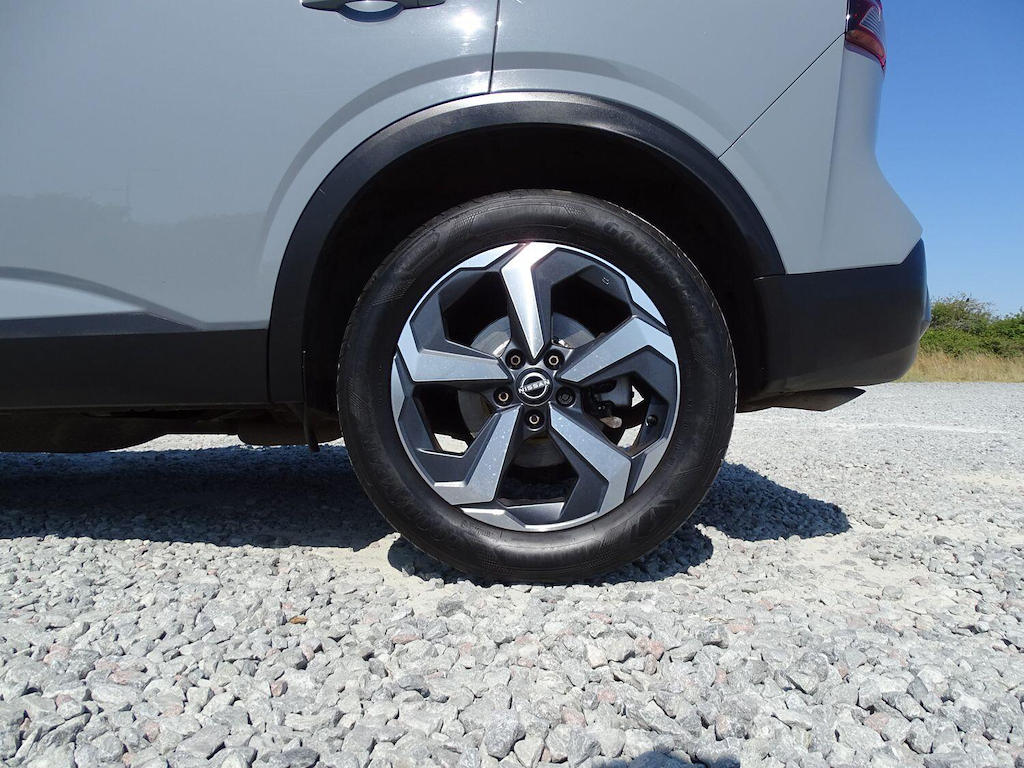 Nissan Qashqai 1.3 Dig-t Mhev N-connecta Euro 6 Ss GY72RKV Grey #5