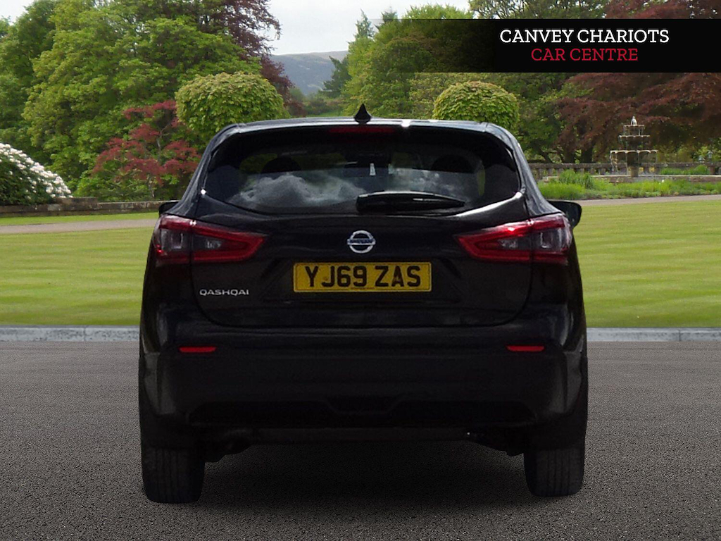 Nissan Qashqai Hatchback #8