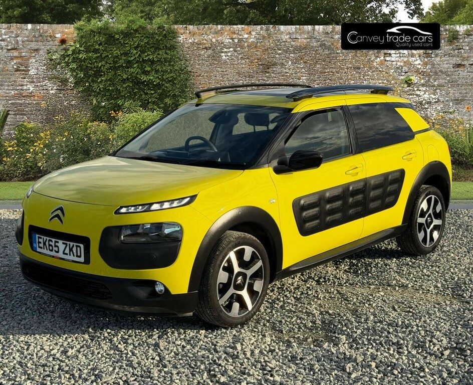 Citroen C4 Cactus Hatchback 1.2 Puretech Flair Etg5 Euro 6 Ss EK65ZKD Yellow #5