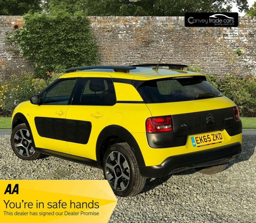 Citroen C4 Cactus Hatchback 1.2 Puretech Flair Etg5 Euro 6 Ss EK65ZKD Yellow #2