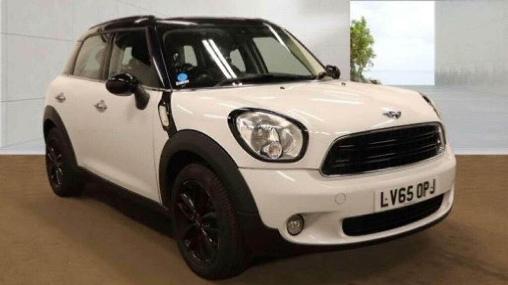 Mini Countryman 1.6 Cooper Euro 6 White