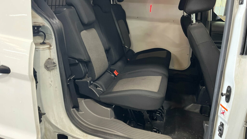 Ford Transit Connect 1.5 230 Ecoblue Leader Crew Van Double Cab 6Dr Die BK21UTF White #4