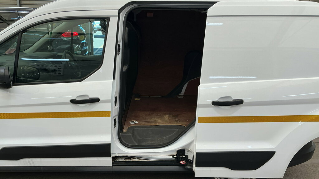 Ford Transit Connect 1.5 200 Ecoblue Leader Panel Van White #6