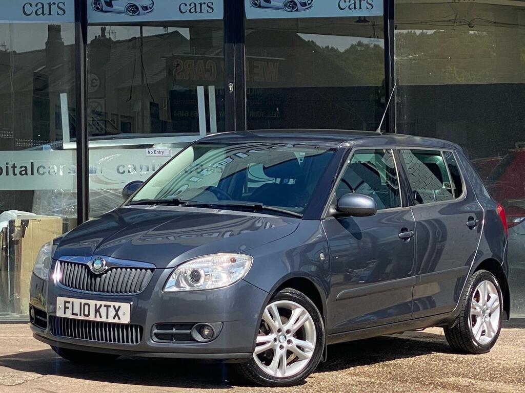 Skoda Fabia Estate 1.4 Tdi Pure Drive Scout 201060 Silver #1