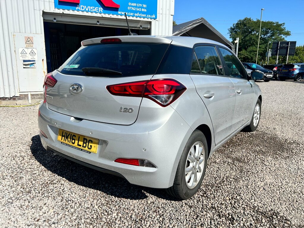 Hyundai I20 1.2 Blue Drive Se Hatchback Euro Grey #6