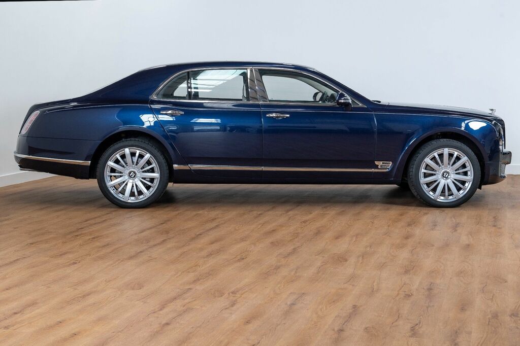 Bentley Mulsanne Saloon Blue #3