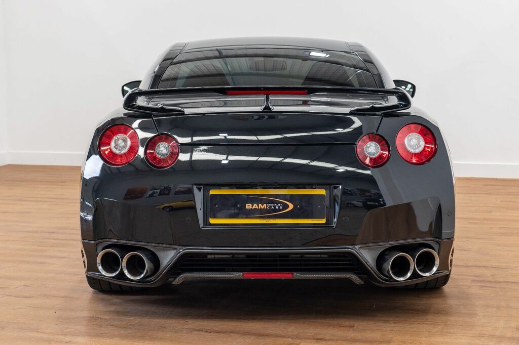 Nissan GT-R Coupe Black #6
