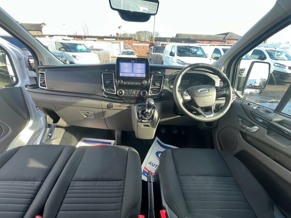Ford Transit Custom 130Ps 320 Limited 6 Seat L2 H1 Euro 6 With 1 Owner White #24