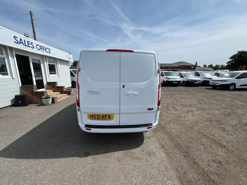 Ford Transit Custom 2L Limited White #3