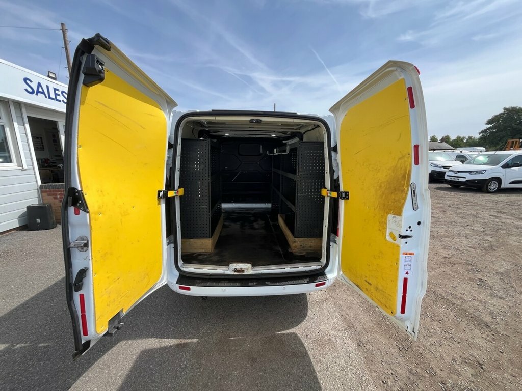 Ford Transit Custom 130Ps 320 Limited 6 Seat L2 H1 Euro 6 With 1 Owner White #10