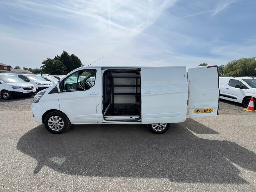 Ford Transit Custom 130Ps 320 Limited 6 Seat L2 H1 Euro 6 With 1 Owner White #17