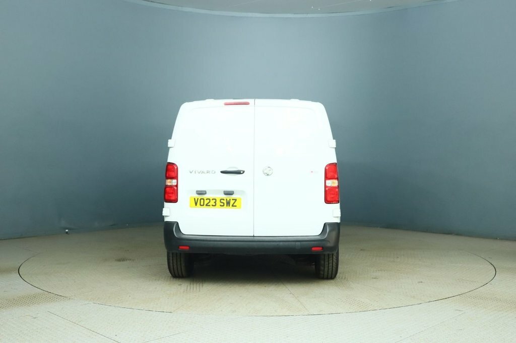 Vauxhall Vivaro 1.5L Prime 6Dr White #2