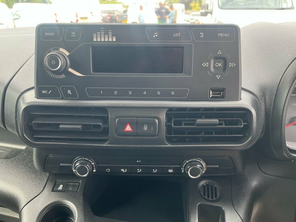 Vauxhall Combo 1.5 L 1.5 Turbo D 2300 Sportive L2 H1 Euro 6 Ss Grey #41