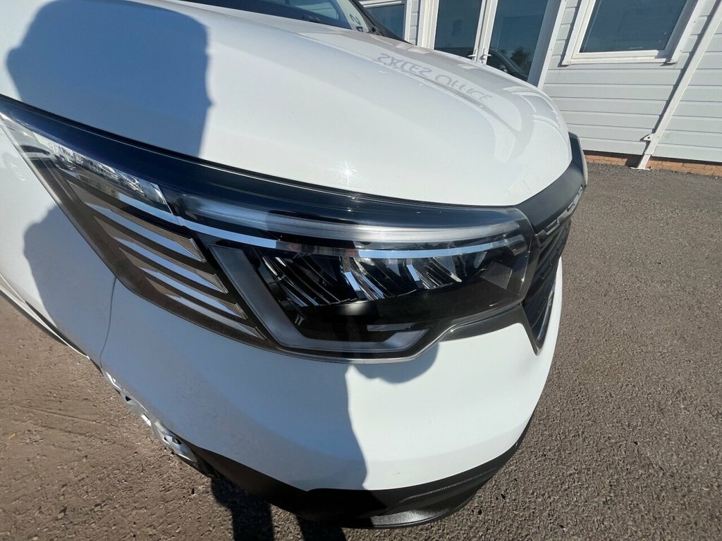 Renault Trafic 2L Business White #5