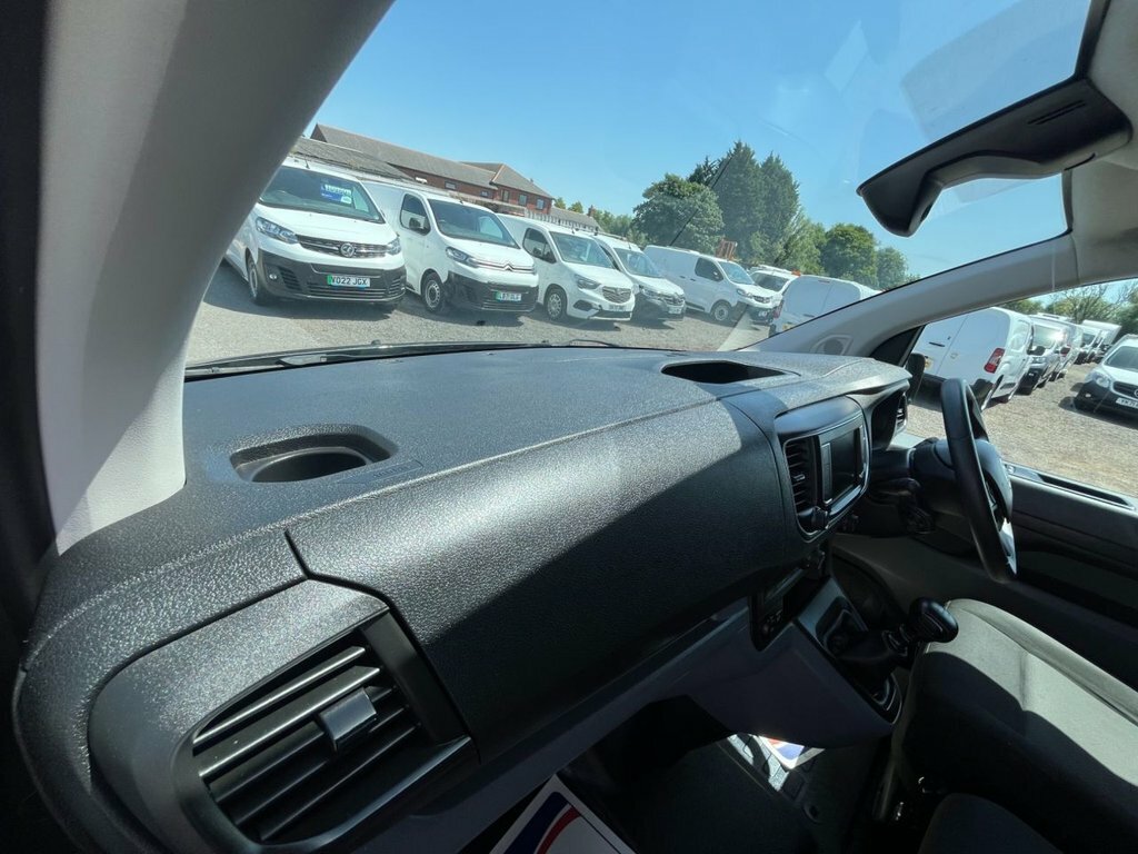Fiat Scudo 1.5 Bluehdi Primo Panel Van 6Dr Lwb White #35