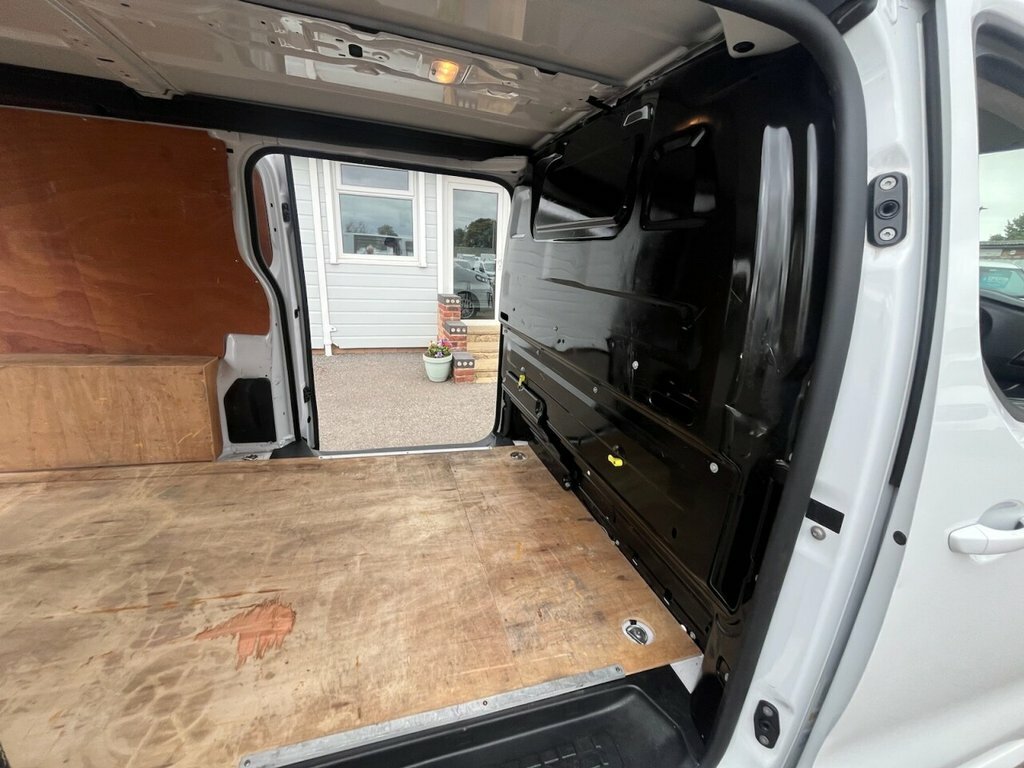 Fiat Scudo 1.5 Bluehdi Primo Panel Van 6Dr Lwb White #16