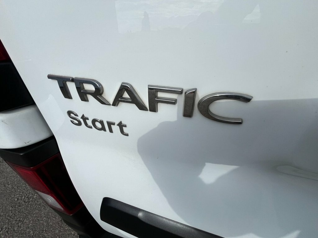 Renault Trafic 2L Start White #6