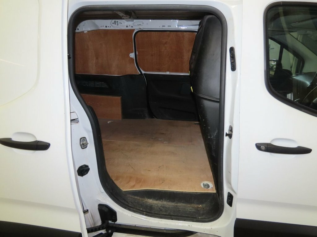 Peugeot Partner 1000 1.5 Bluehdi 100 Professional Van White #7