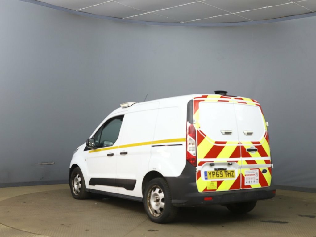 Ford Transit Connect 1.5L Leader YP69THZ White #4