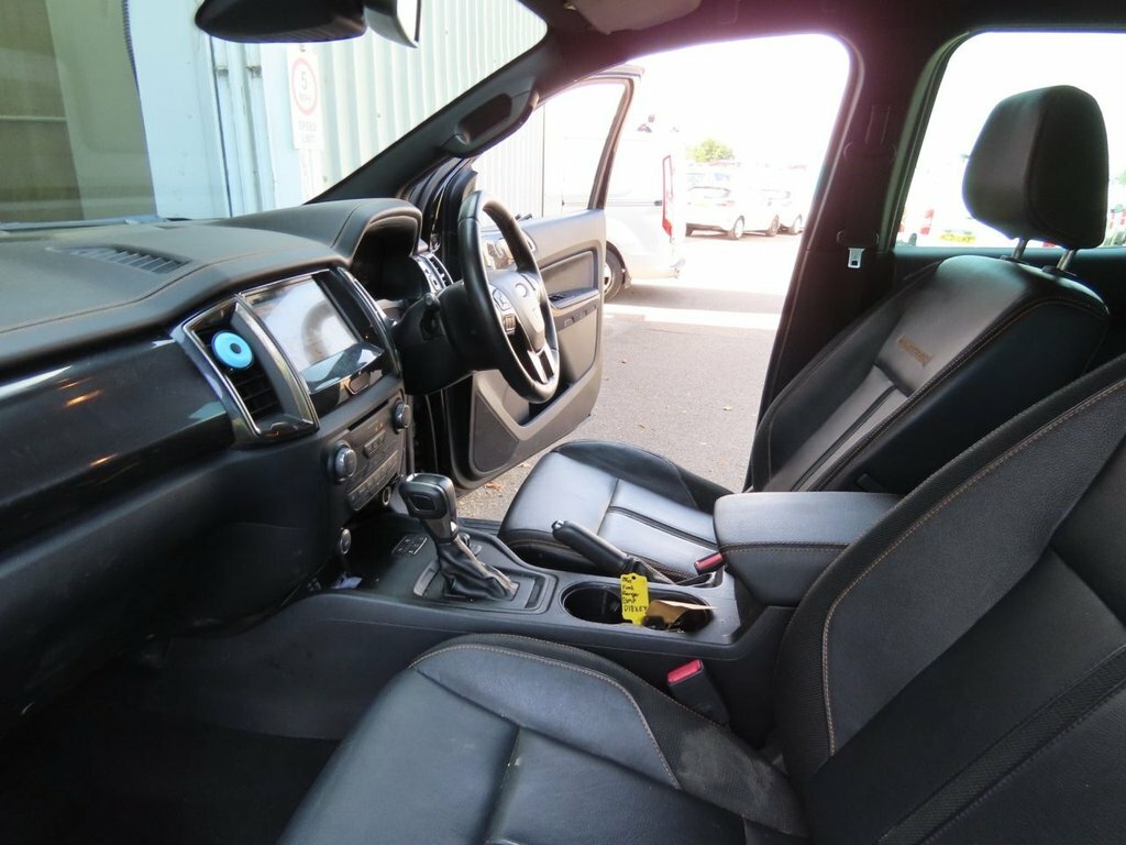 Ford Ranger 3.2 Tdci Wildtrak. 20 Alloys. Lift Kit. Carplay. Black #11