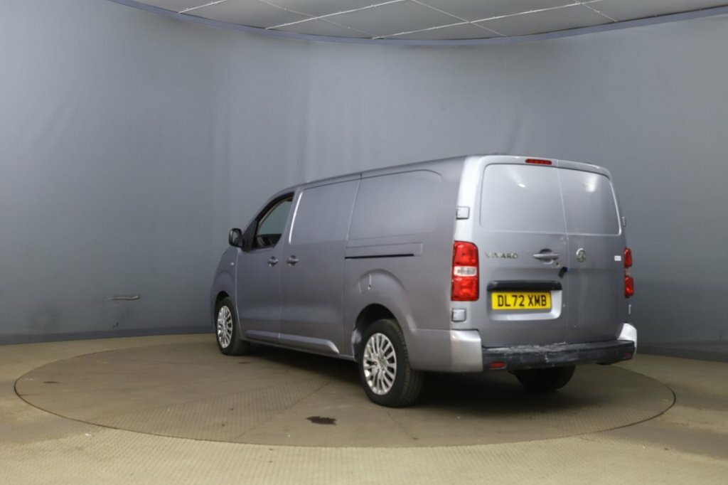 Vauxhall Vivaro 2L Pro 6Dr Grey #4