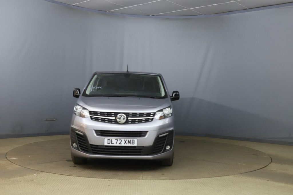 Vauxhall Vivaro 2L Pro 6Dr Grey #2