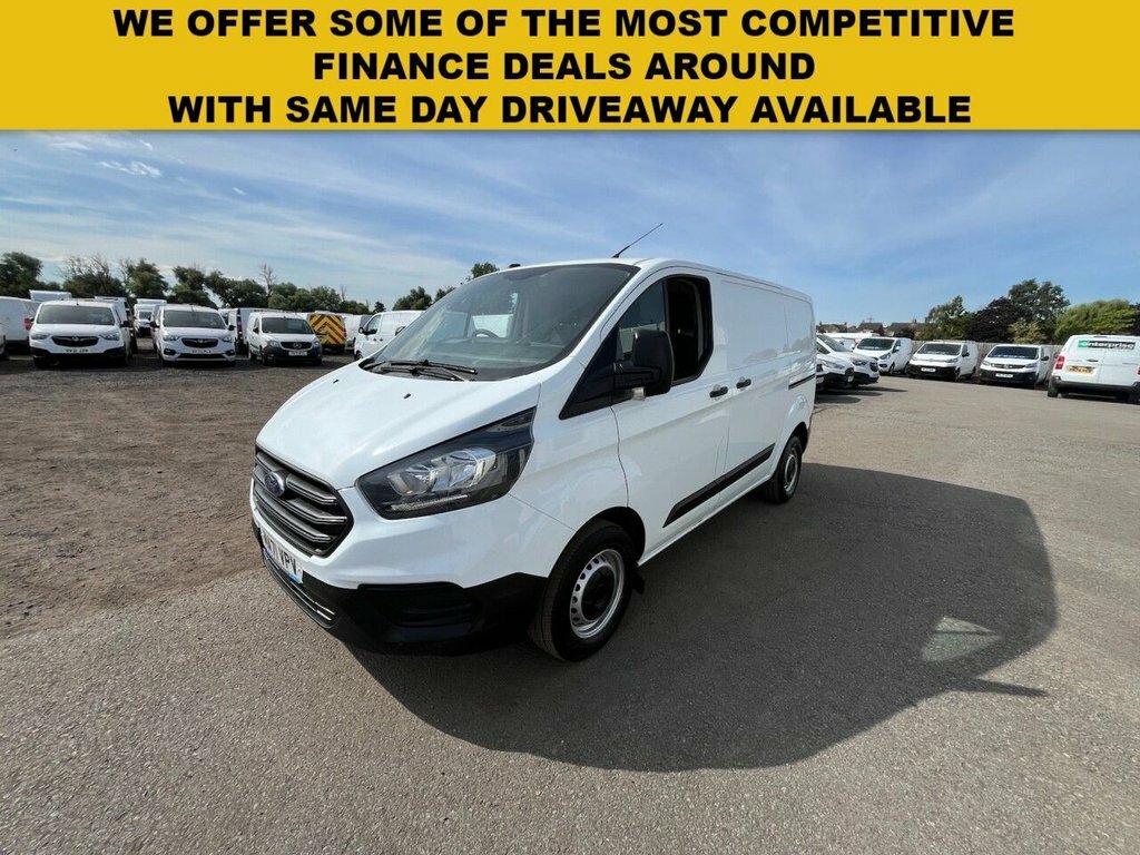 Ford Transit Custom 2L Leader White
