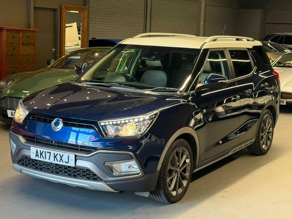 SsangYong Tivoli XLV Suv 1.6 E-xdi Elx 4Wd Euro 6 201717 Blue #4