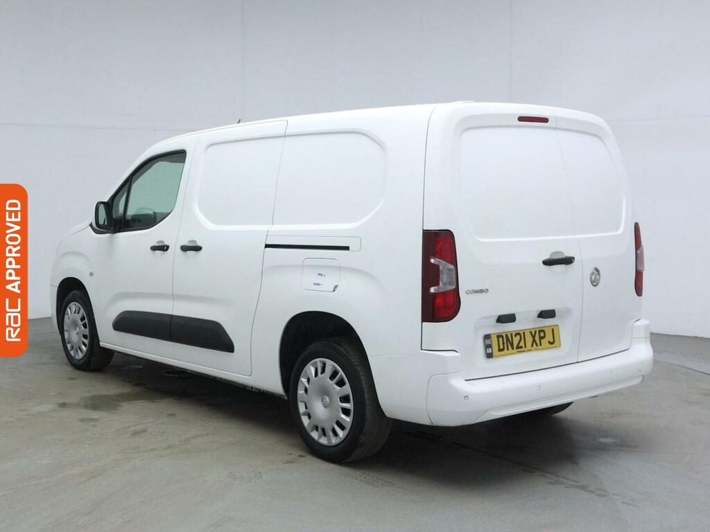 Vauxhall Combo 1.5 Turbo D 2300 Sportive Panel Van Man DN21XPJ White #5