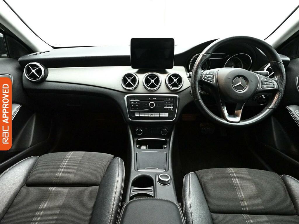 Mercedes-Benz GLA Class 1.6 Gla180 Urban Edition Suv 7G-dct Eur PF68FFD Grey #2