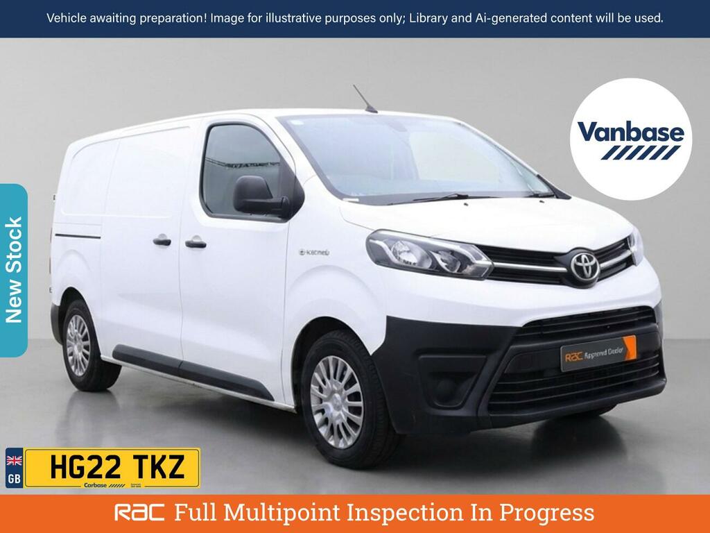 Toyota PROACE 75Kwh Icon Medium Panel Van 6Dr Mwb White