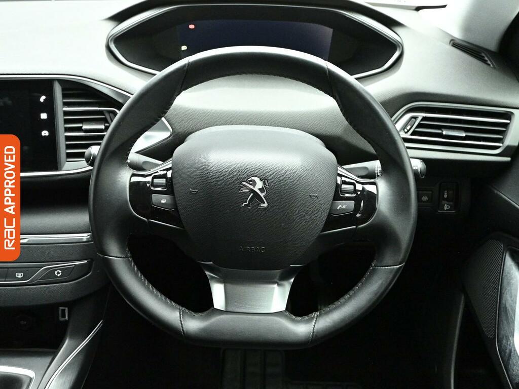 Peugeot 308 Allure Premium Red #8