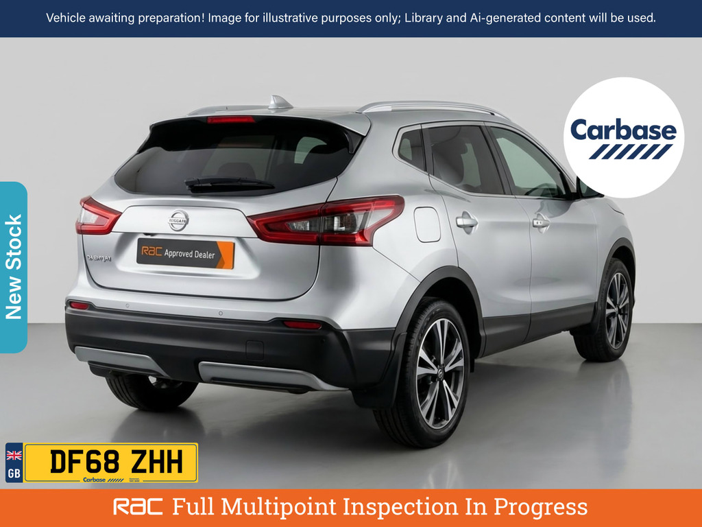 Nissan Qashqai Hatchback Red #2