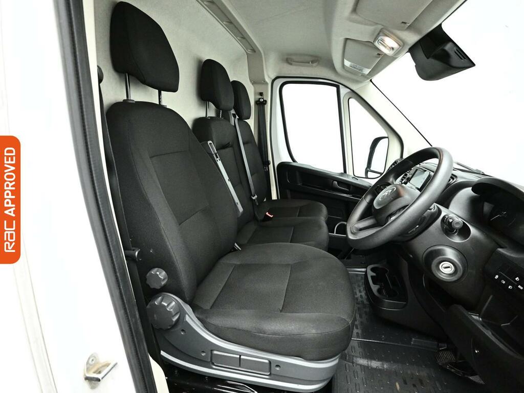 Citroen Relay 2.2 Bluehdi 35 Enterprise Panel Van Man White #2