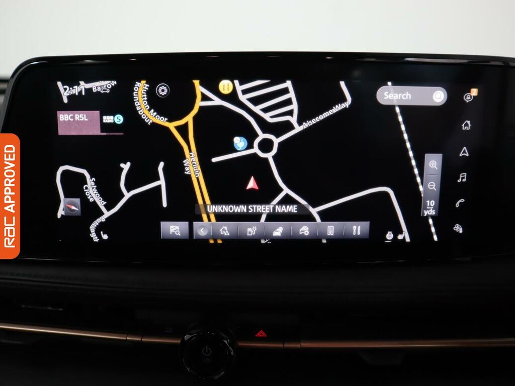 Nissan Ariya 63Kwh Advance Suv 7.4Kw Charger DU24BUH Black #3