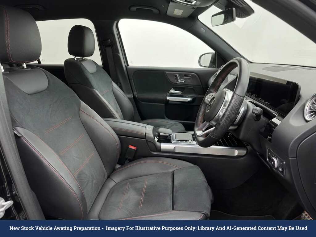 Mercedes-Benz GLB Class 2.0 Glb220d Amg Line Premium Plus Suv Black #3