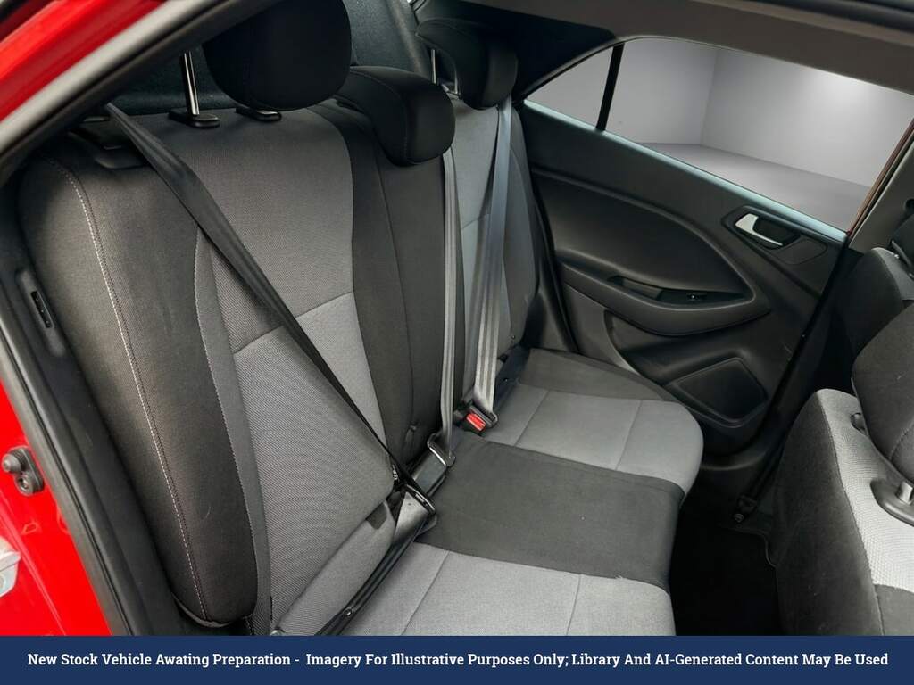 Hyundai I20 1.2 Se Launch Edition Hatchback Red #3