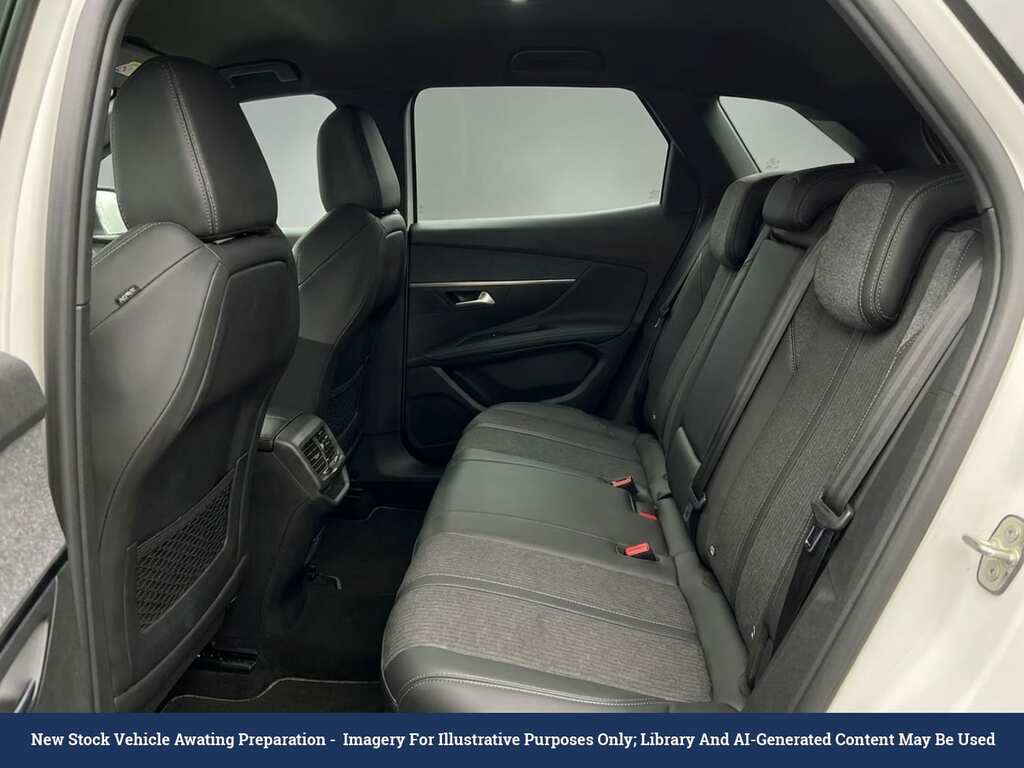 Peugeot 3008 1.2 Ss Active 129 Bhp Black #4