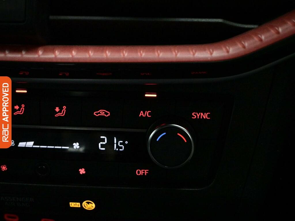 Seat Ibiza 1.0 Tsi 115 Xcellence Black #18