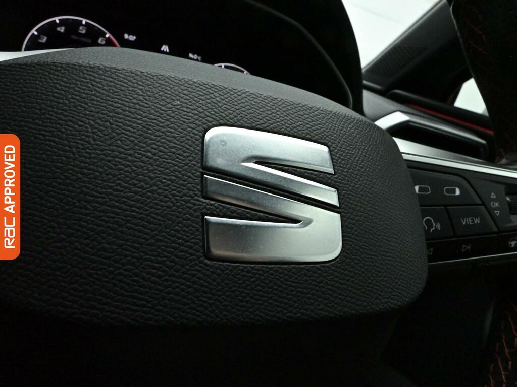 Seat Leon Seat Leon Fr Sport 1.5 Etsi Evo 15 Red #19