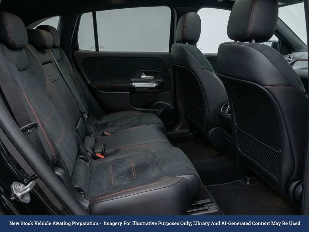 Mercedes-Benz EQB Eqb 300 66.5Kwh Amg Line Suv 4Ma Black #3